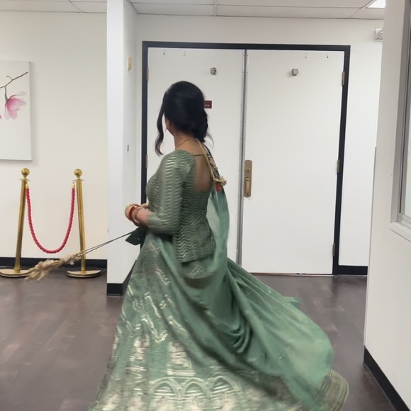 Indian Lengha for sale - Picture 9 of 11